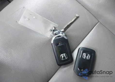 2015 Honda Odyssey Ex-L z USA, uszkodzony, nr VIN 5FNRL5H64FB042525